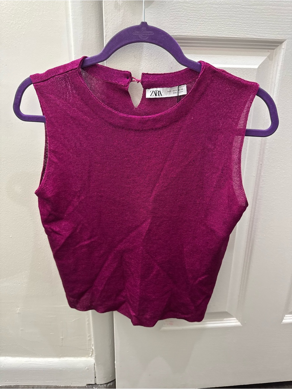 ZARA Sleeveless Tank Top in Deep Magenta